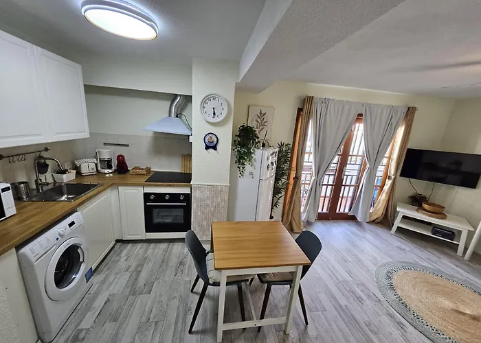 Cristianos - Port Royale Pool View